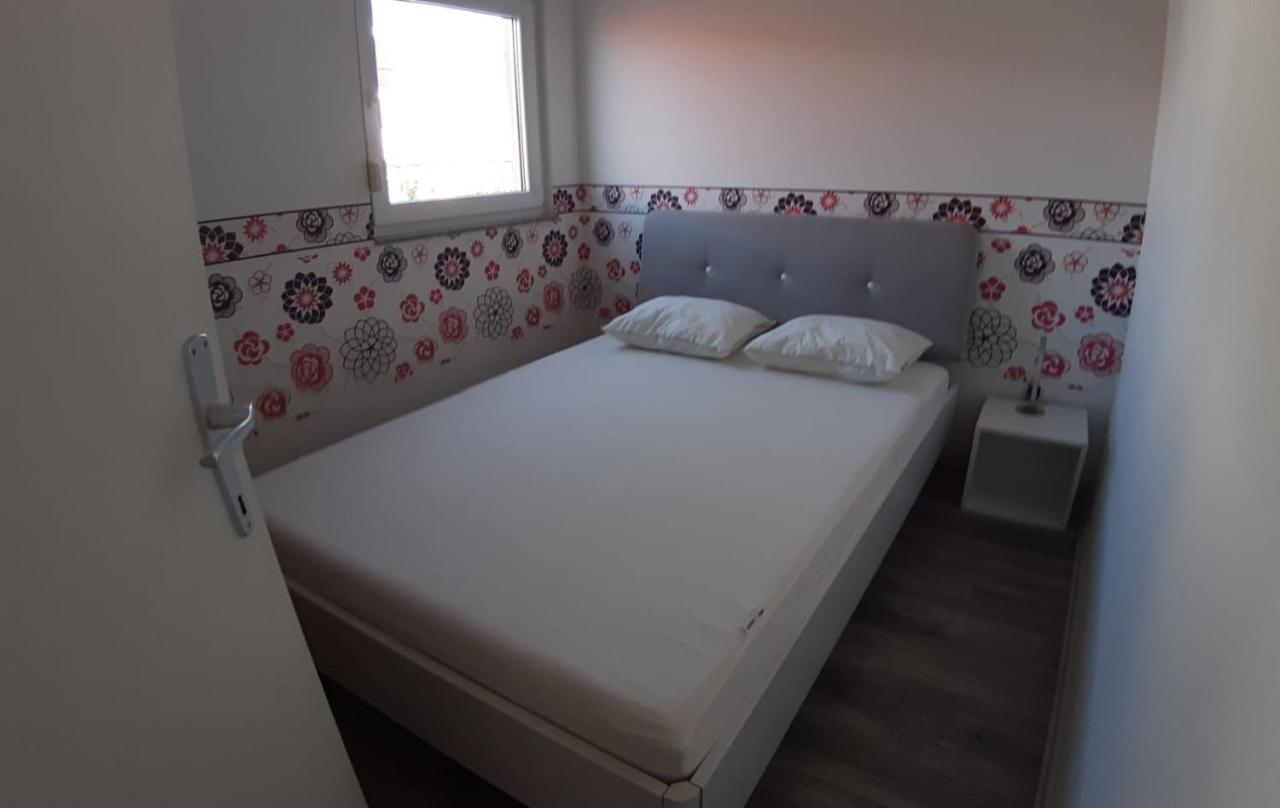 Apartment Tonko Vir Zewnętrze zdjęcie