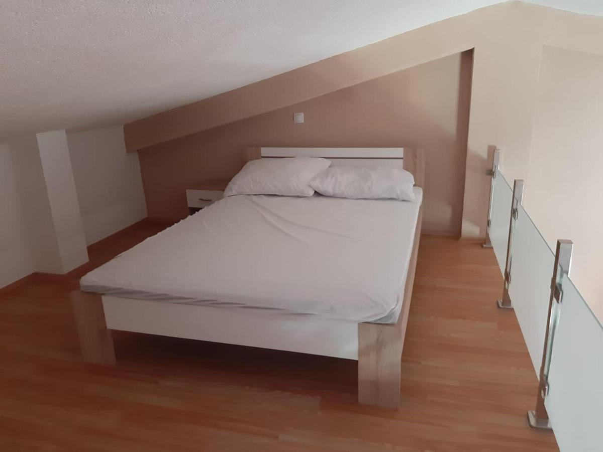Apartment Tonko Vir Zewnętrze zdjęcie